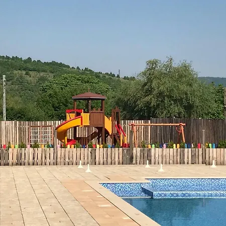 Bukor Shtepi Mandrica