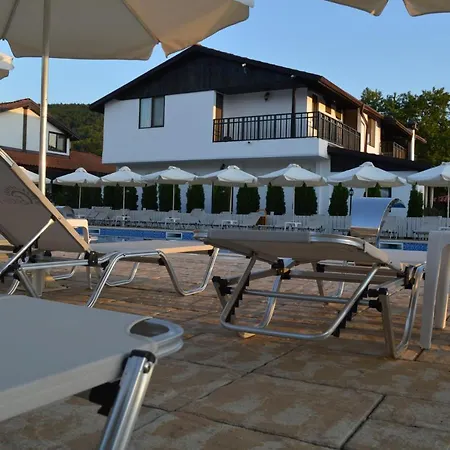 Bukor Shtepi Gæstehus Mandrica