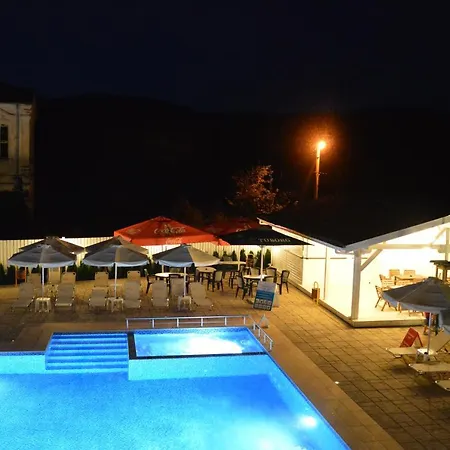 Casa de hóspedes Bukor Shtepi Mandrica