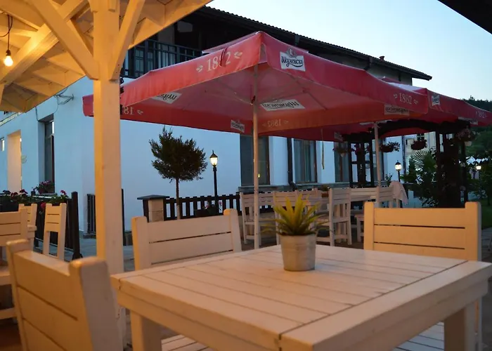 Bukor Shtepi ゲストハウス 4*